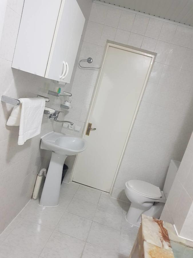 Bloor Hotel 耶烈万 外观 照片
